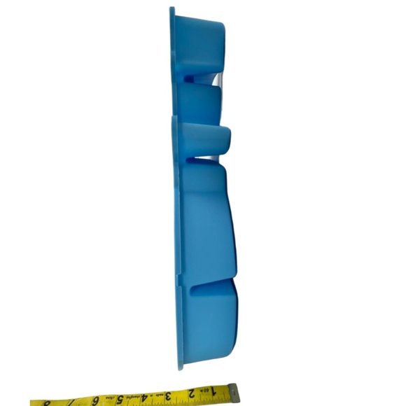 🌸4/$50🌸 Large Plastic Snowman Shaped Storage Box with Lid - Picture 9 of 10